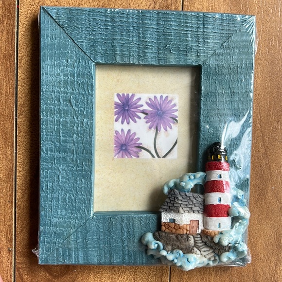 NWT🌟Blue Lighthouse By the Sea Picture Frame - Picture 3 of 5